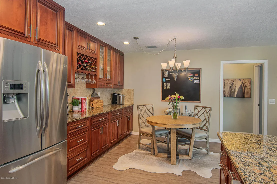 Photo of 485 Red Sail Way