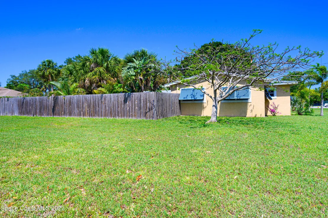 Photo of 408 Espanola Way