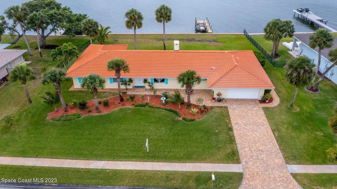 Photo of 775 Malibu Lane
