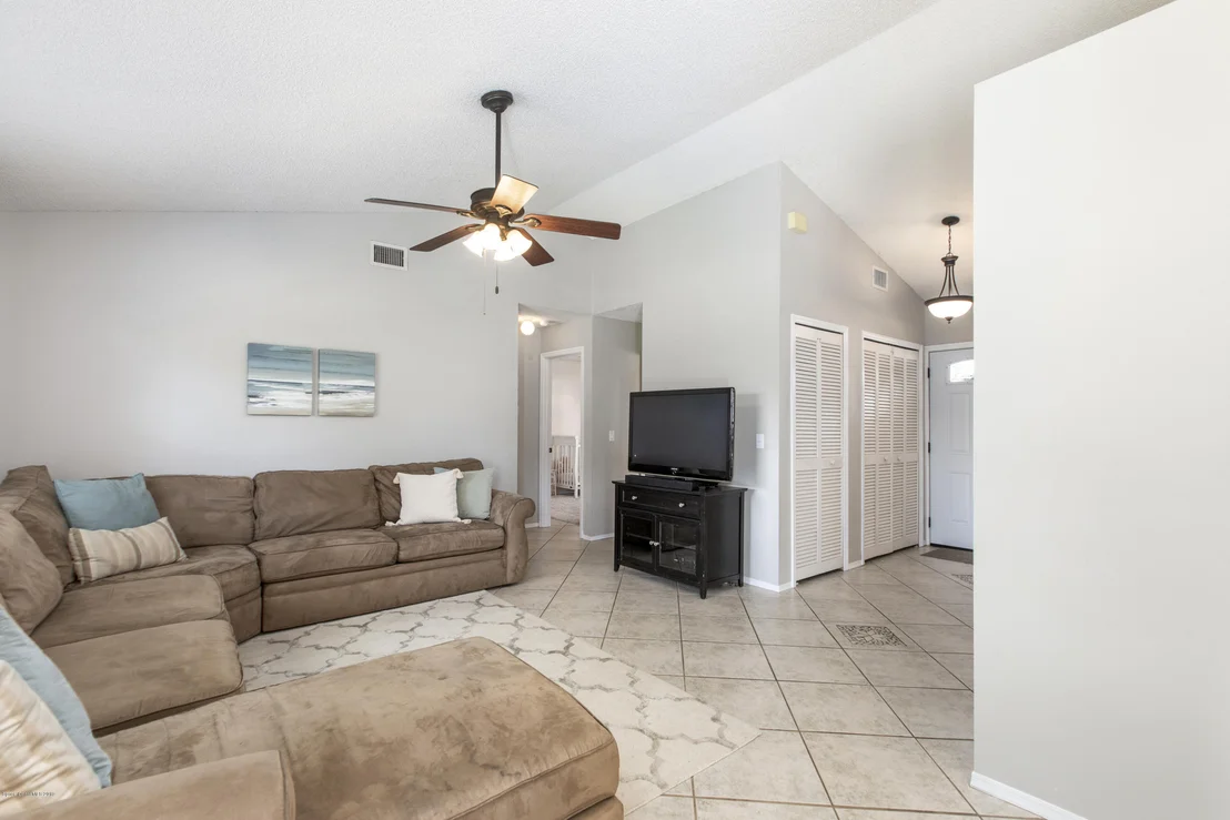 Photo of 167 Twin Lakes Road