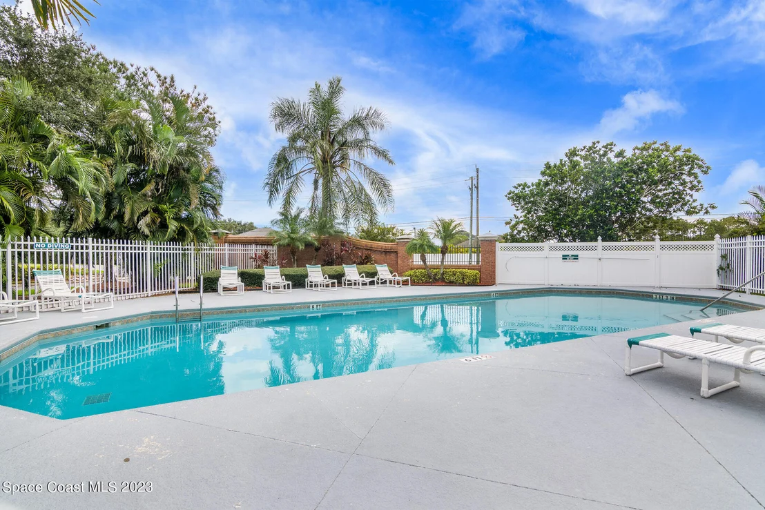 Photo of 404 Sedgewood Circle
