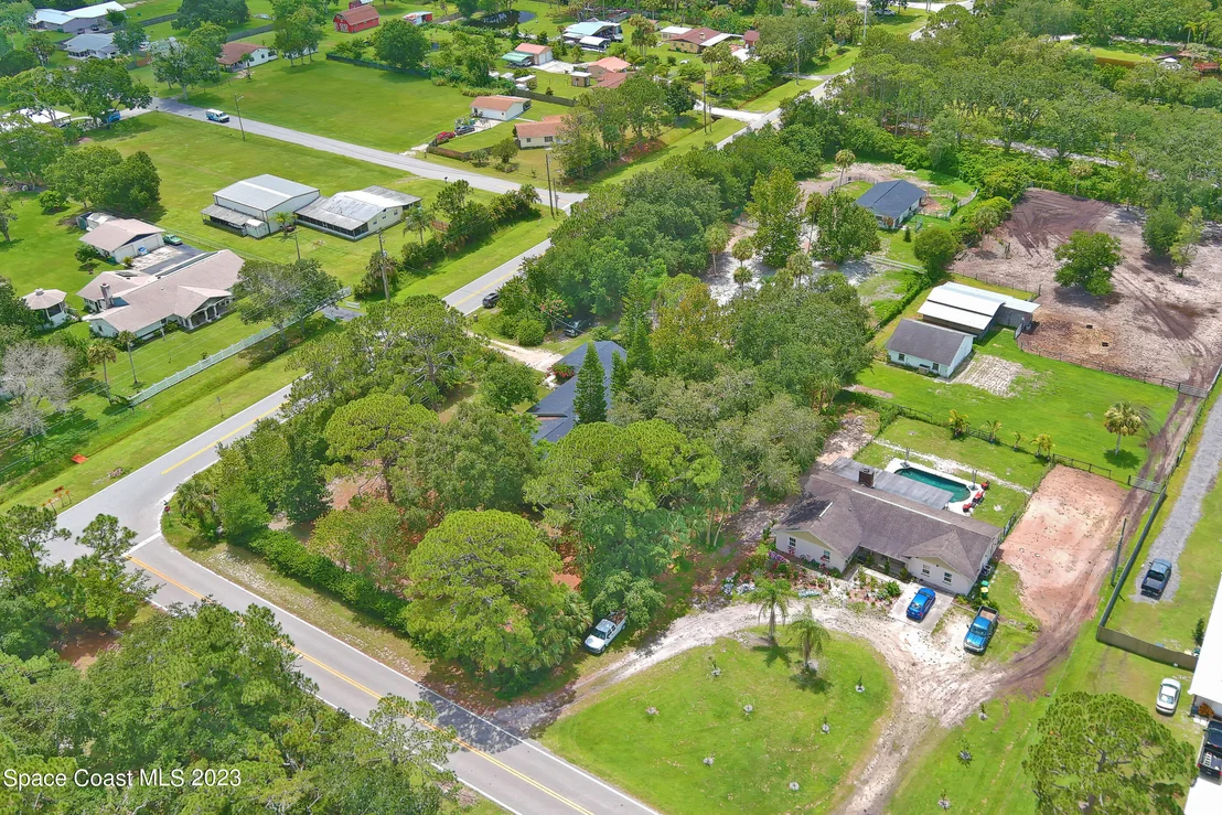 Photo of 2525 Friday Road