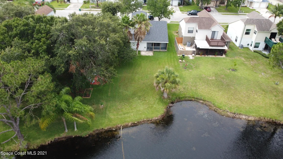 Photo of 1691 Clover Circle