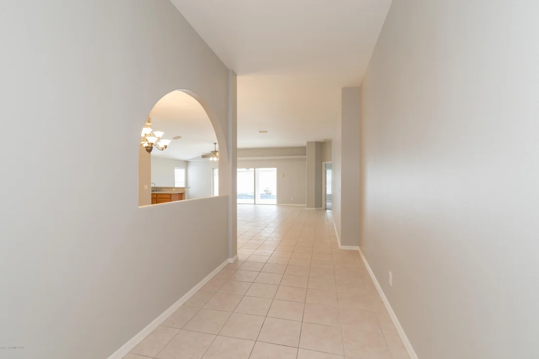 Photo of 455 Sedgewood Circle
