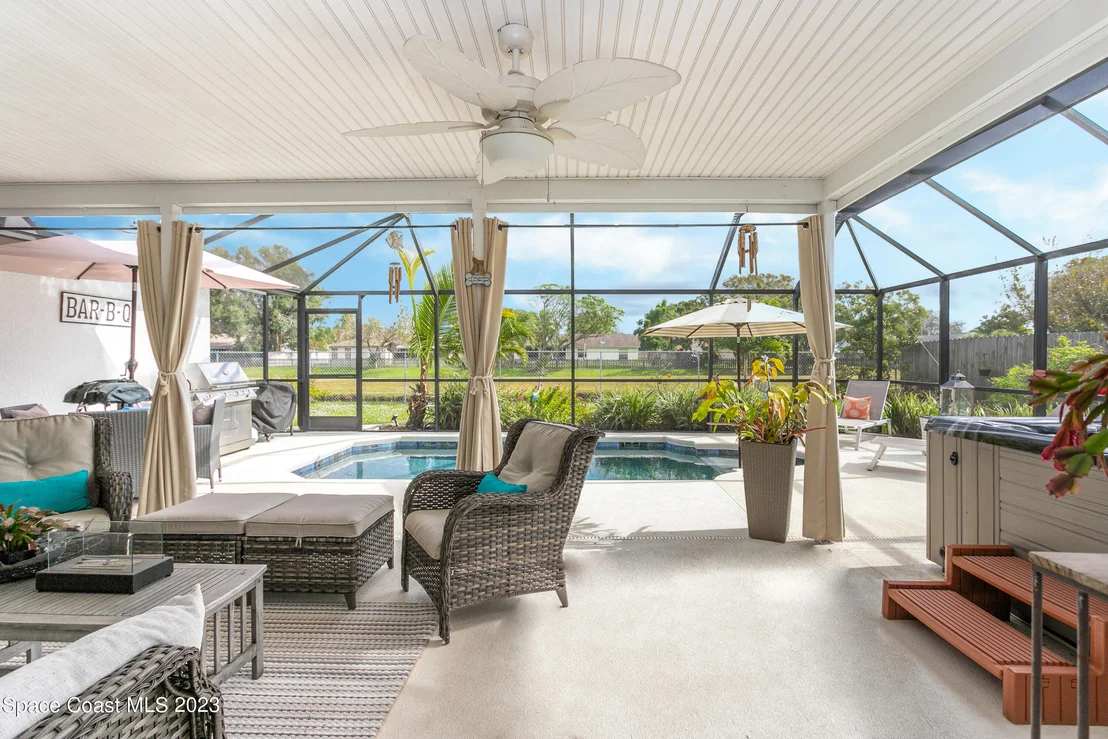 Photo of 2553 Nobility Avenue