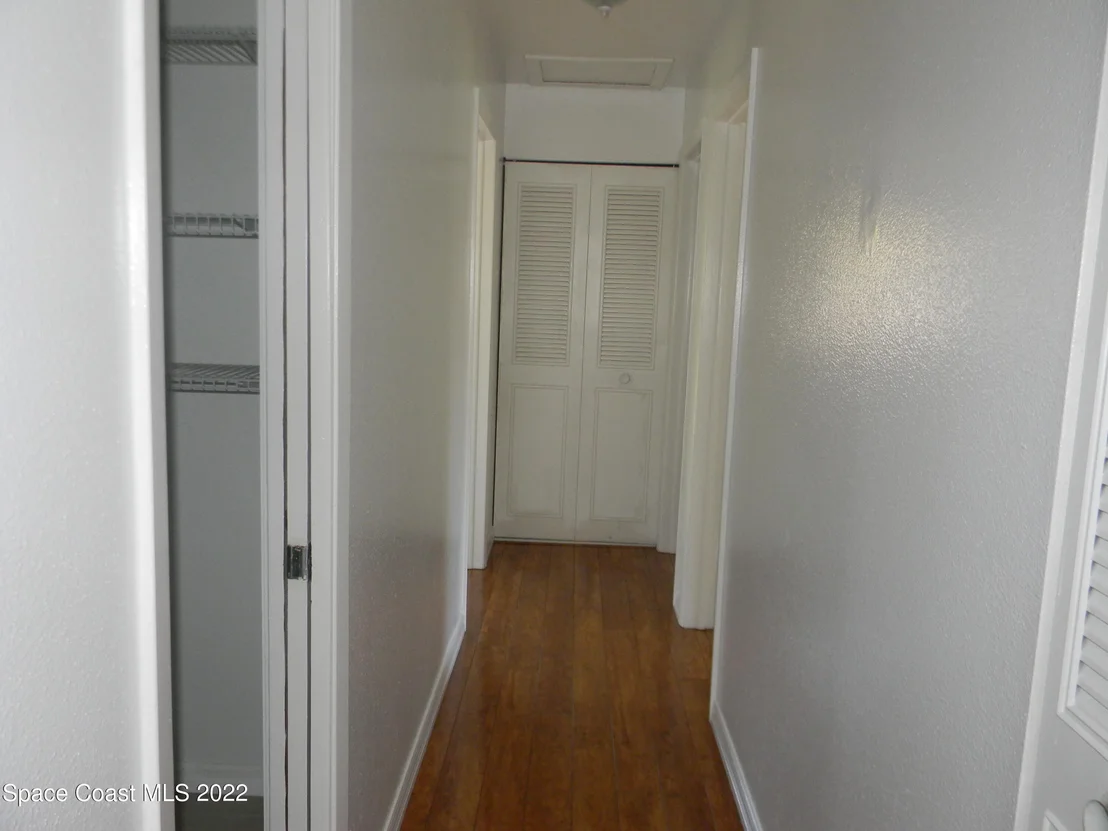 Photo of 2132 Lakeview Drive