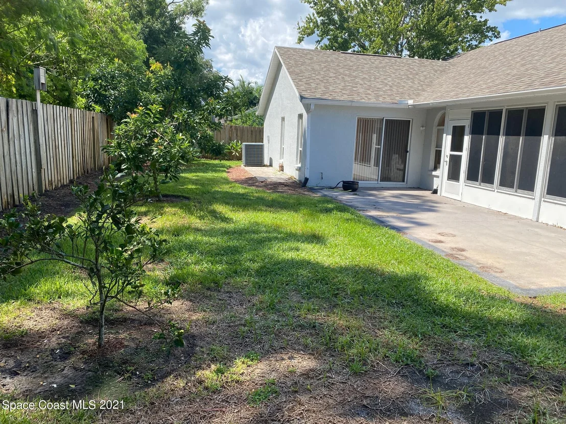 Photo of 935 Osprey Lane