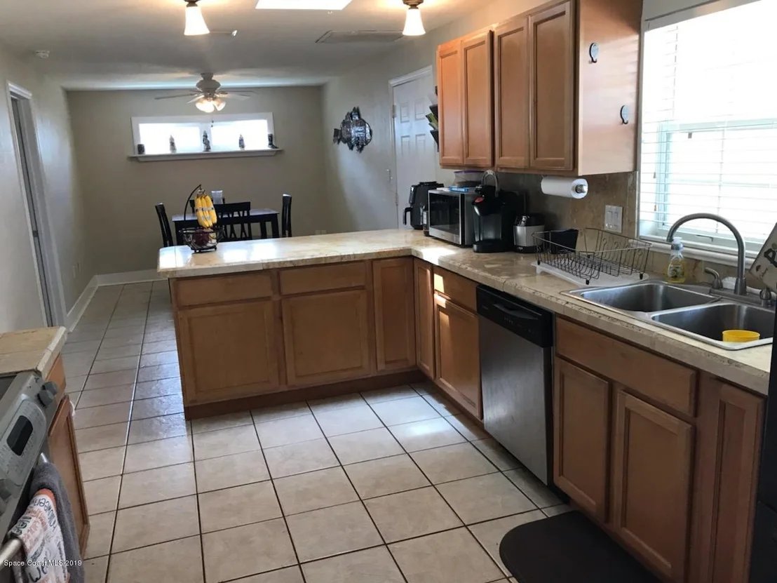 Photo of 1256 Seminole Drive