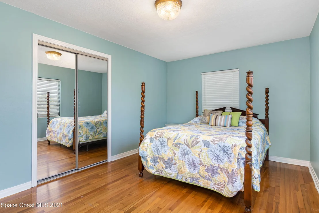 Photo of 108 S Indian Circle