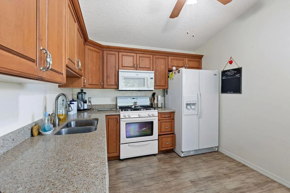 Photo of 2448 Coral Ridge Circle
