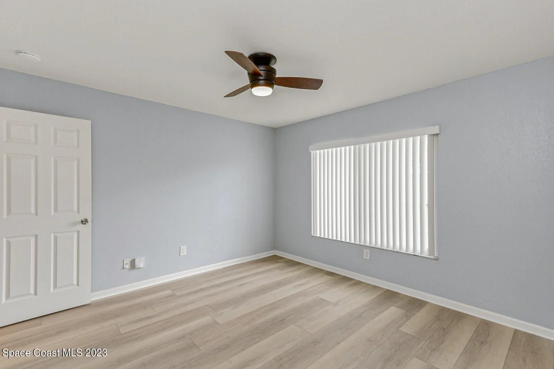 Photo of 736 Brevity Avenue NE