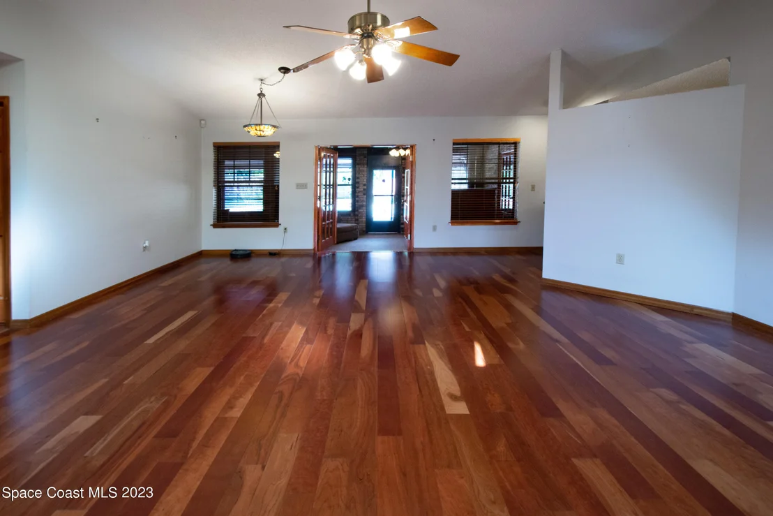 Photo of 970 Atz Road