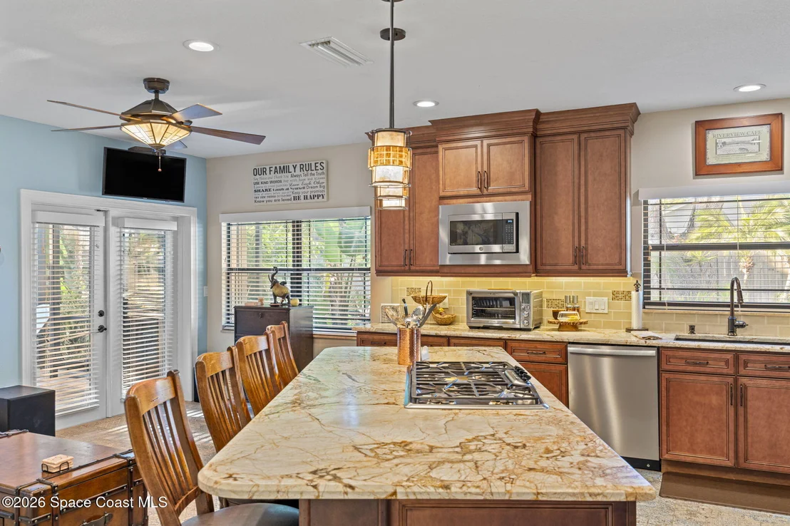 Photo of 2133 Rockledge Drive