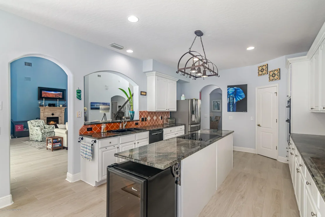 Photo of 5845 Newbury Circle