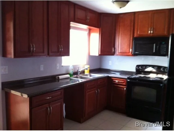 Photo of 716 NE Cadez