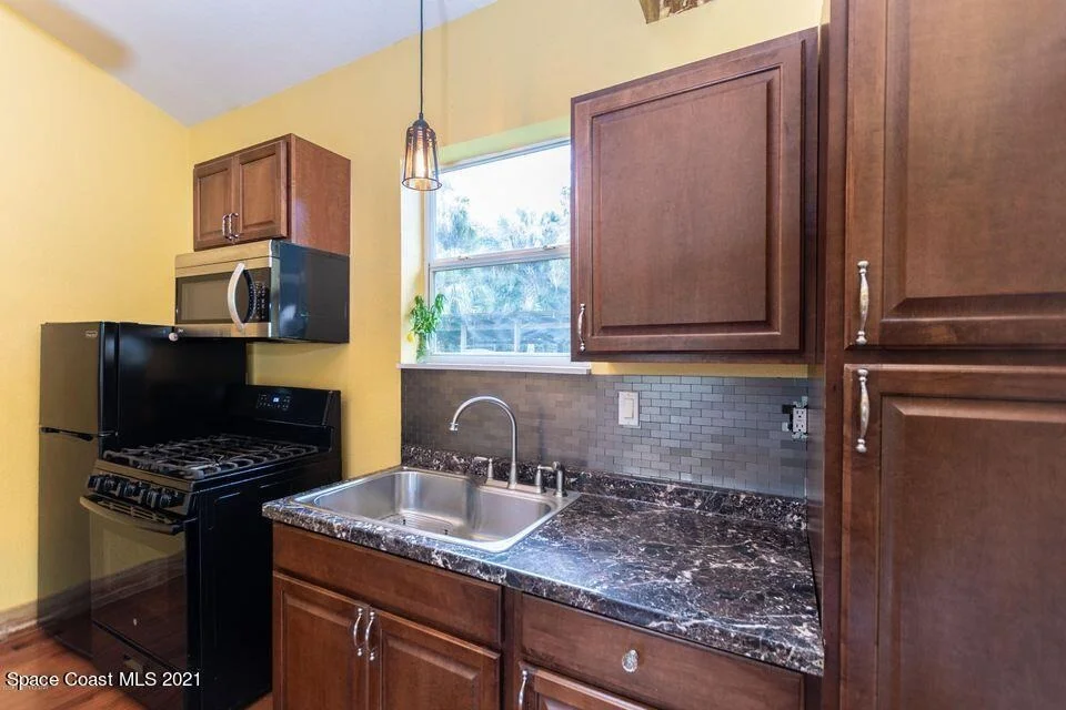 Photo of 6580 State Road 46