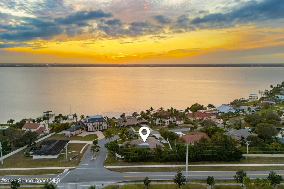 Photo of 704 Malibu Lane