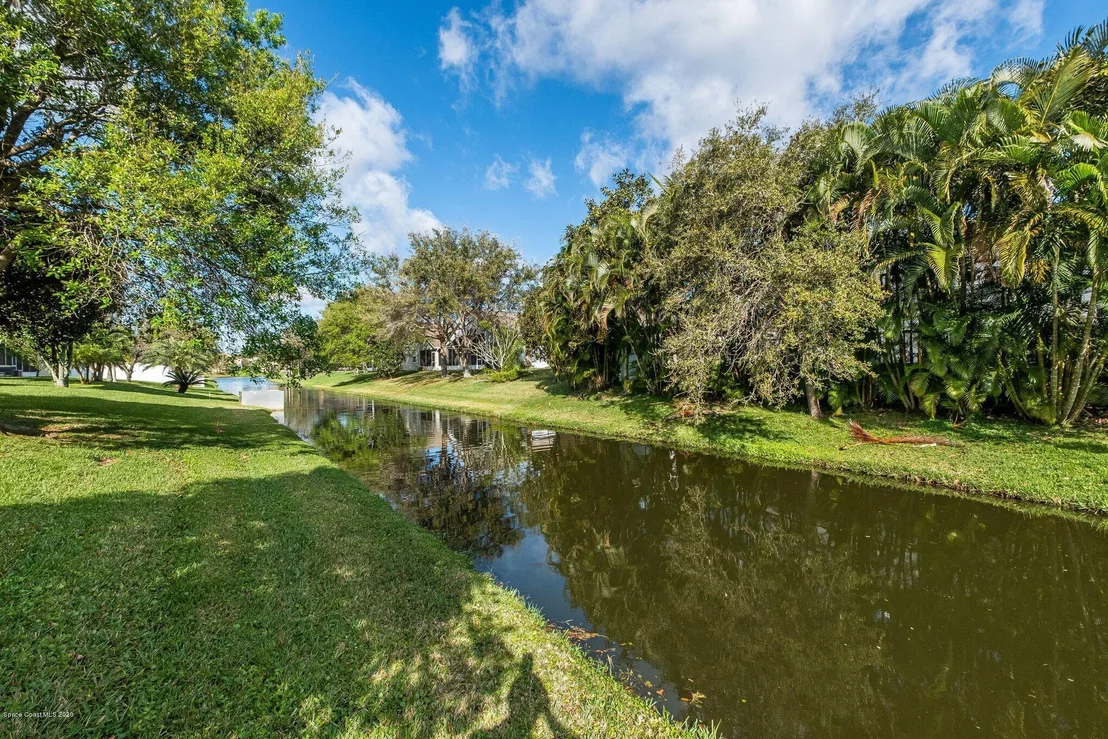 Photo of 265 Sedgewood Circle