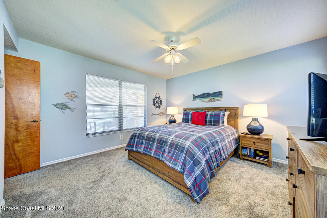 Photo of 873 Ridge Lake Drive