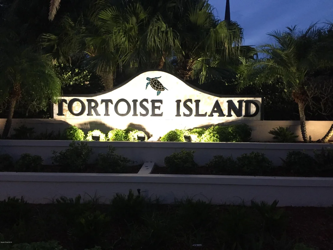Photo of 166 Lanternback Island Drive