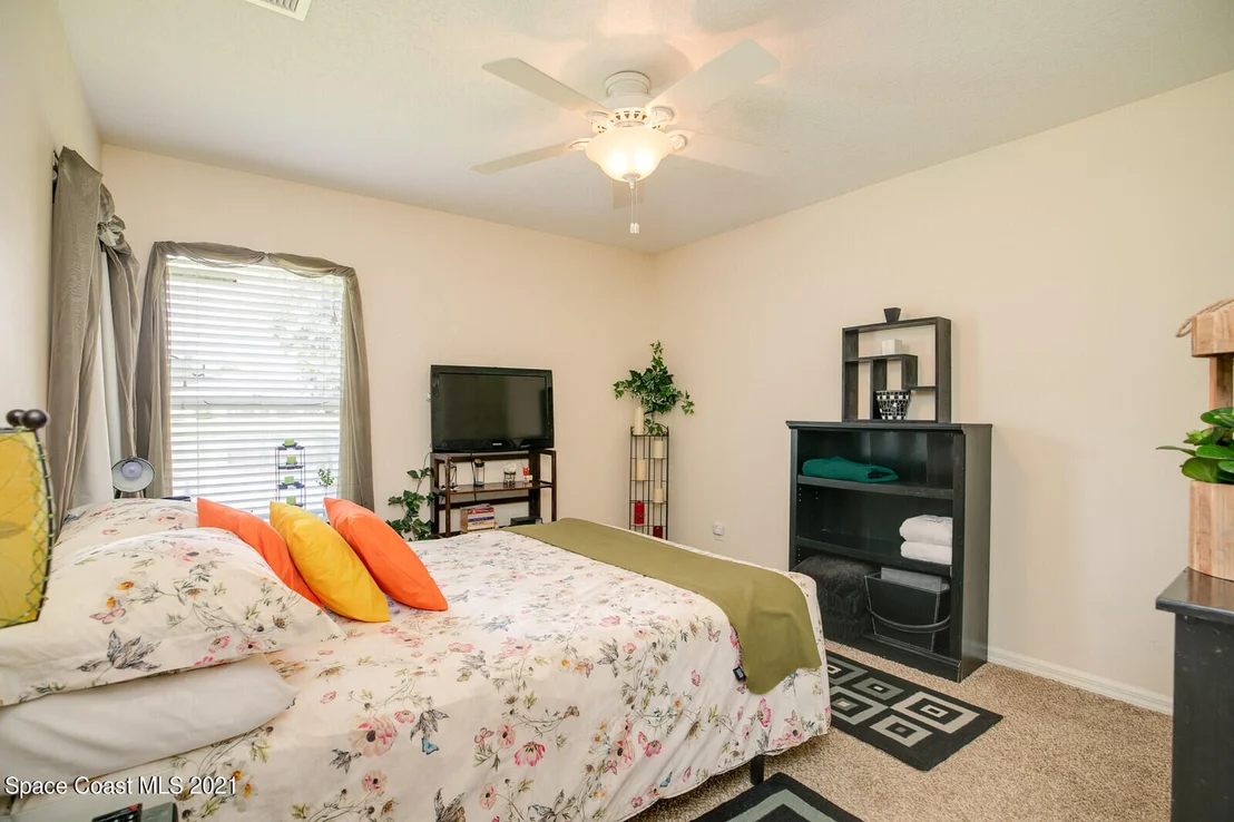 Photo of 2451 Stratford Pointe Drive