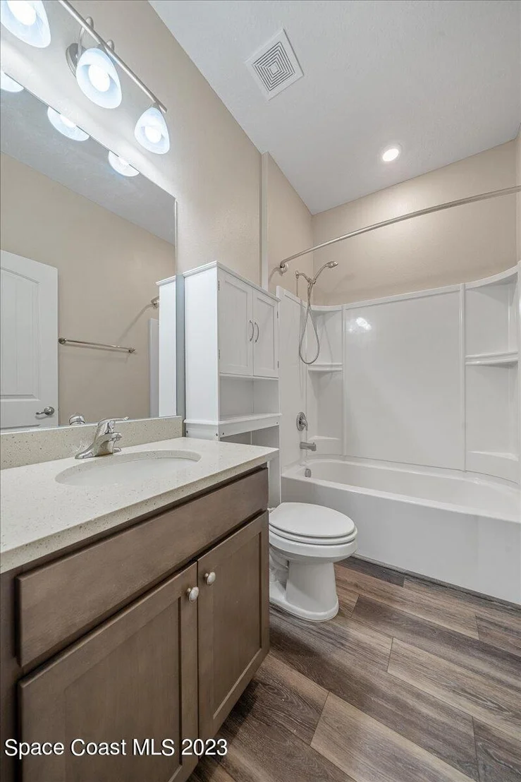 Photo of 8471 Laguna Circle