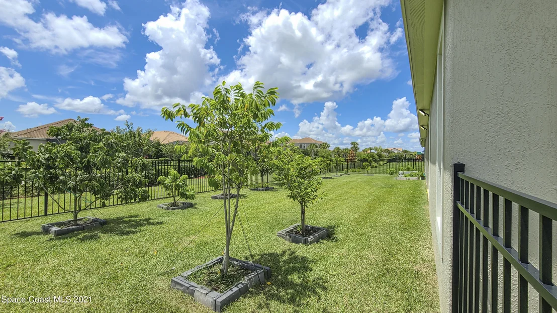 Photo of 7690 Kerrington Drive