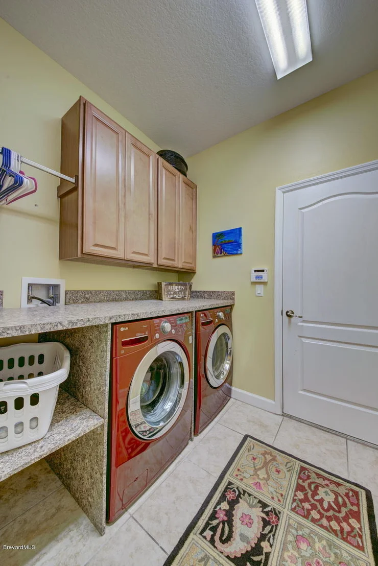 Photo of 5909 Croydon Court