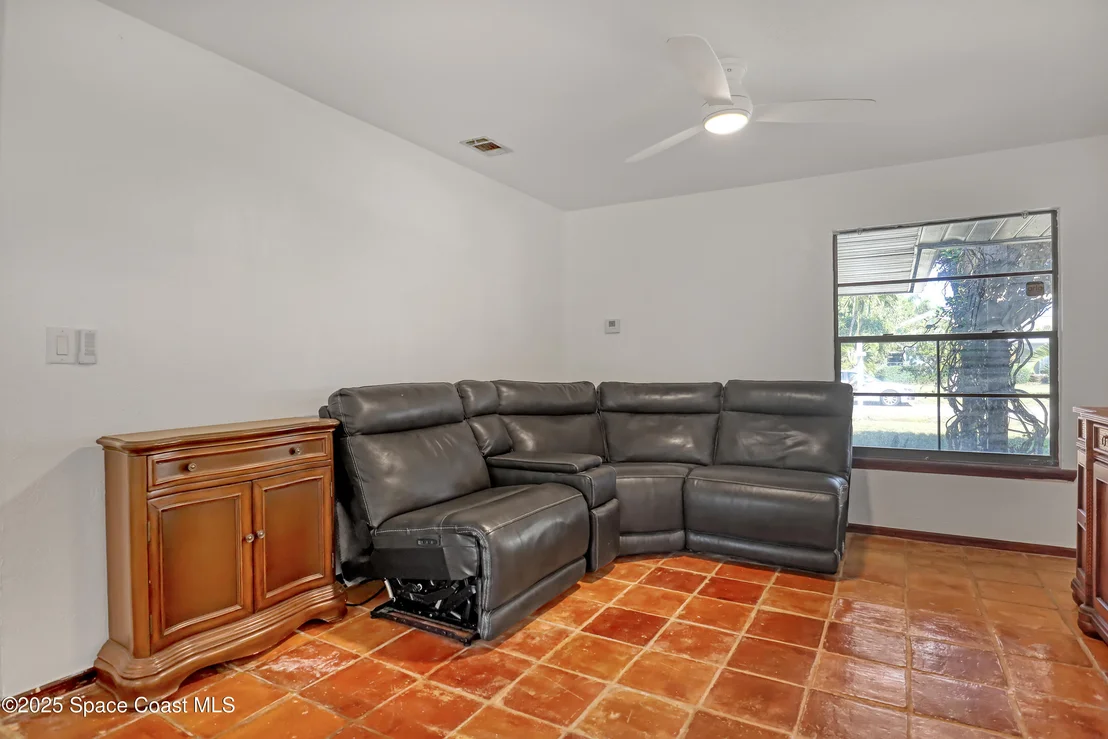 Photo of 235 Sand Dollar Road S