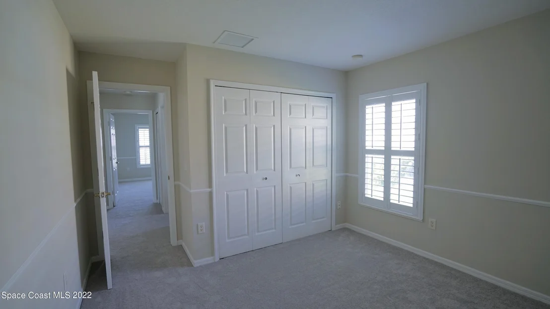 Photo of 905 Tavernier Circle NE