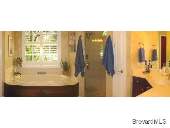 Photo of 3920 Hidden Oaks
