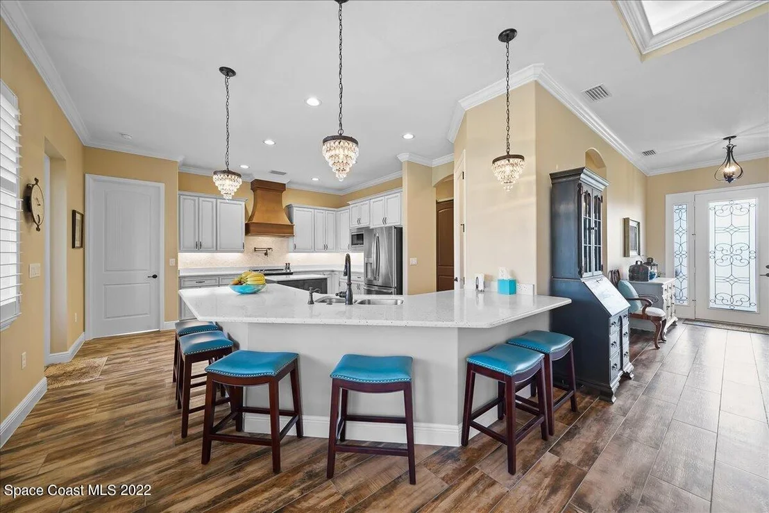 Photo of 352 Arrowhead Lane