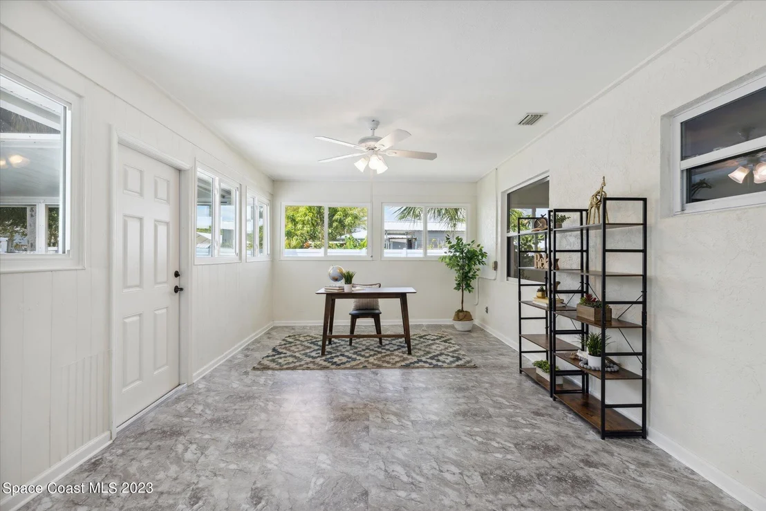 Photo of 468 Tulip Drive
