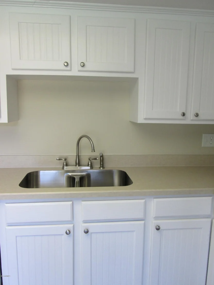 Photo of 5390 Carrick Road