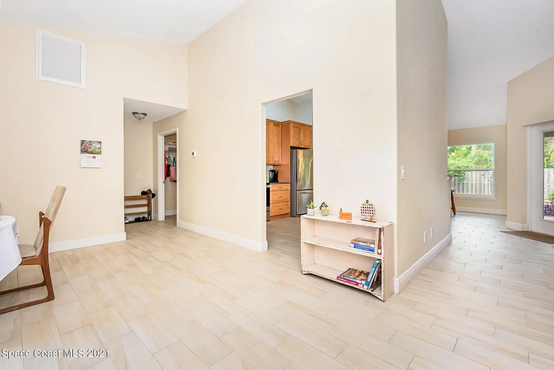 Photo of 5576 Flint Road