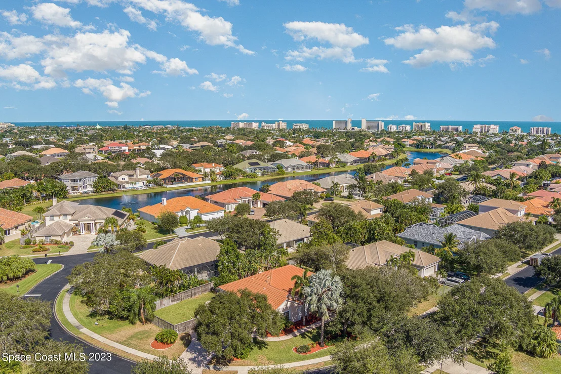 Photo of 426 Southampton Drive