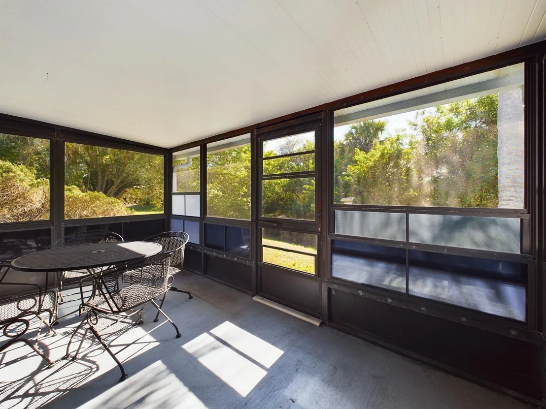 Photo of 2221 Breezy Circle
