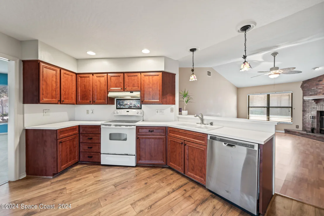 Photo of 3520 Swallow Drive