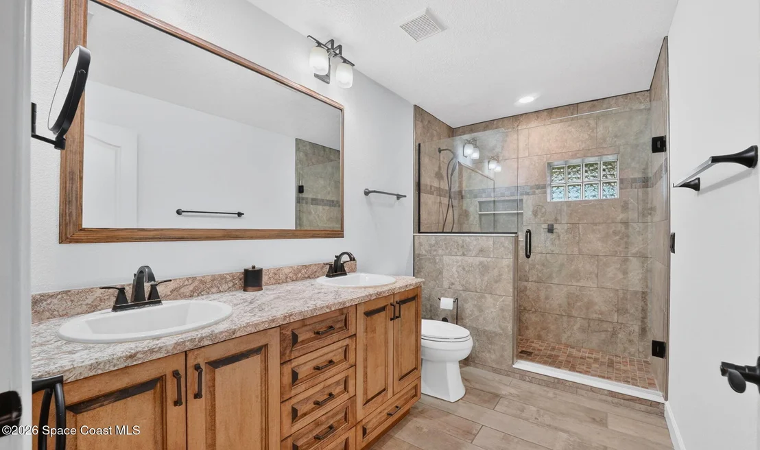 Photo of 5037 Bennington Place