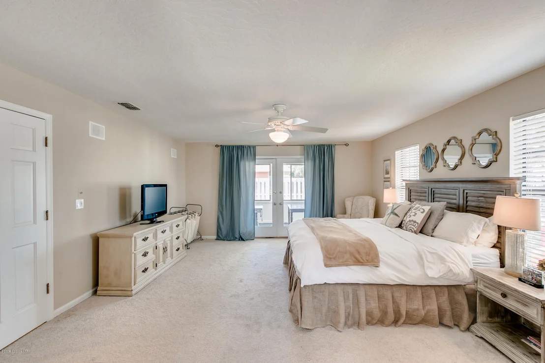 Photo of 902 Whisperpine Drive