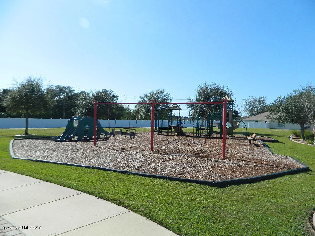Photo of 1551 Bridgeport Circle