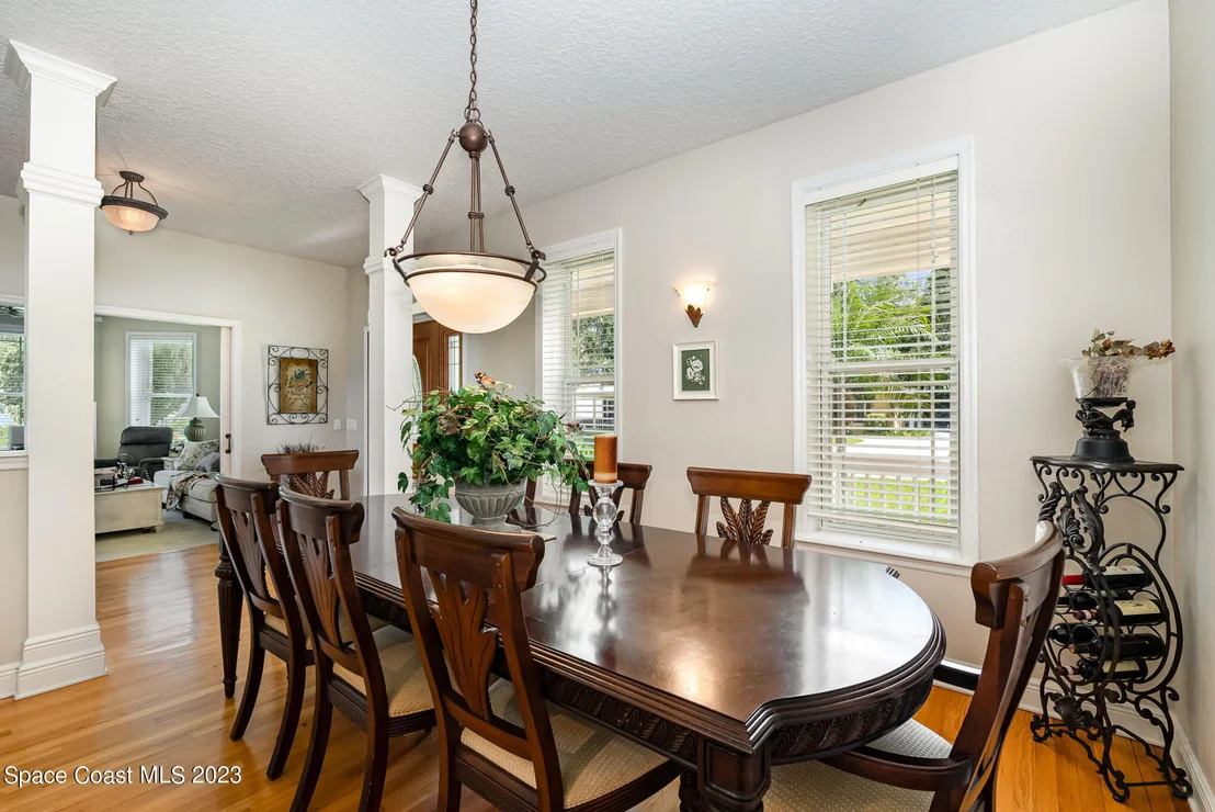 Photo of 10 Wincove Lane