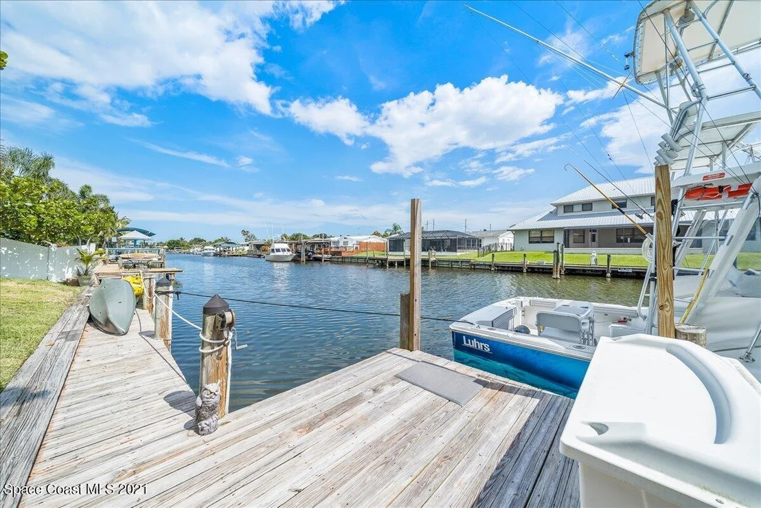 Photo of 458 Sandpiper Drive