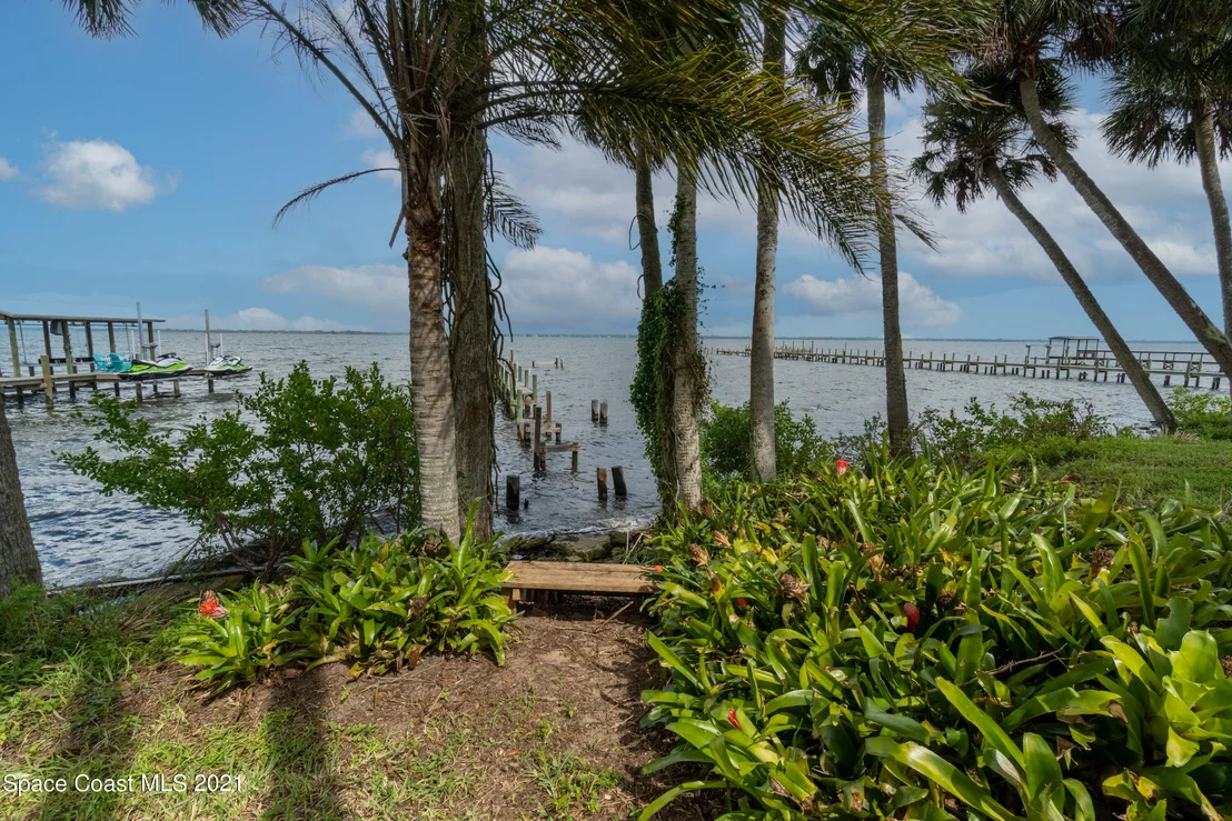 Photo of 4235 Indian River Drive