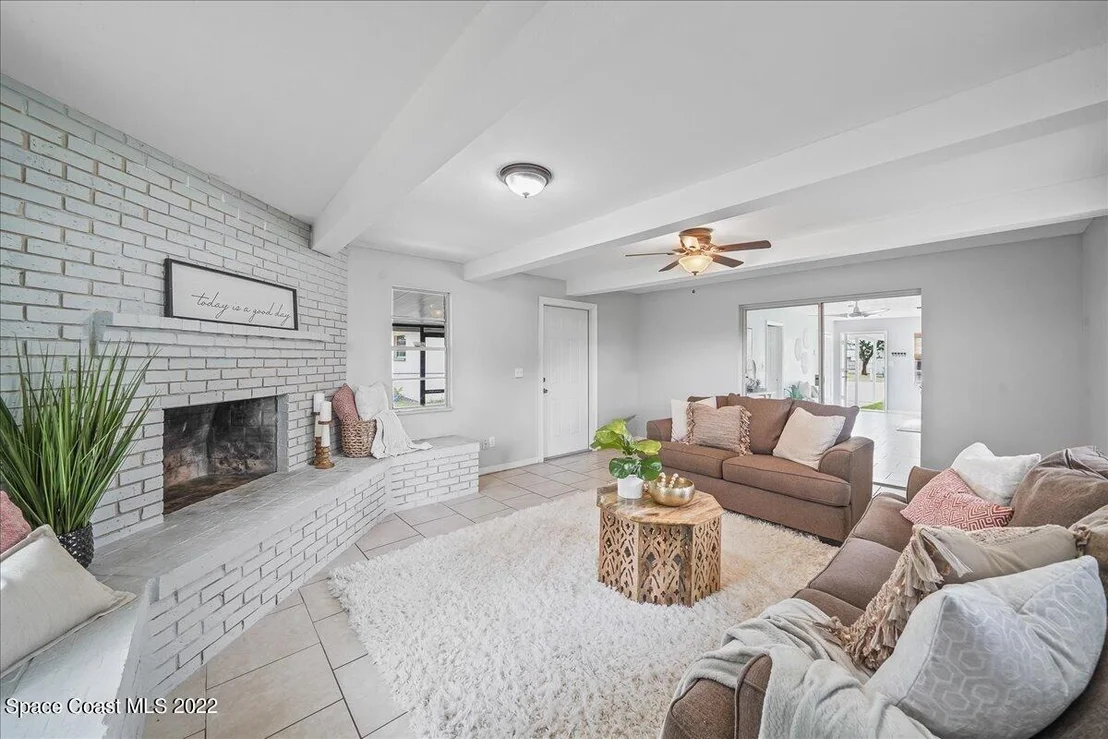 Photo of 3074 Grace Street