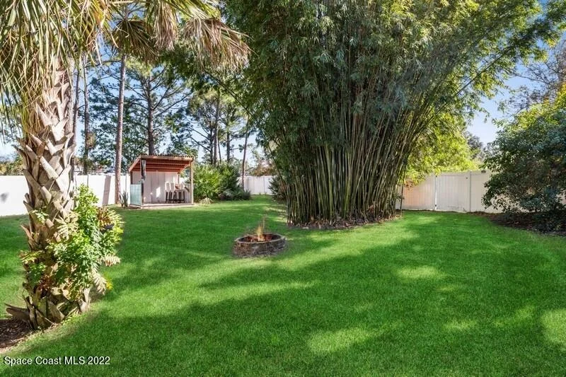 Photo of 461 Waterside Circle