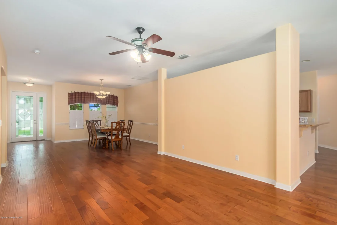 Photo of 4177 Ventana Boulevard