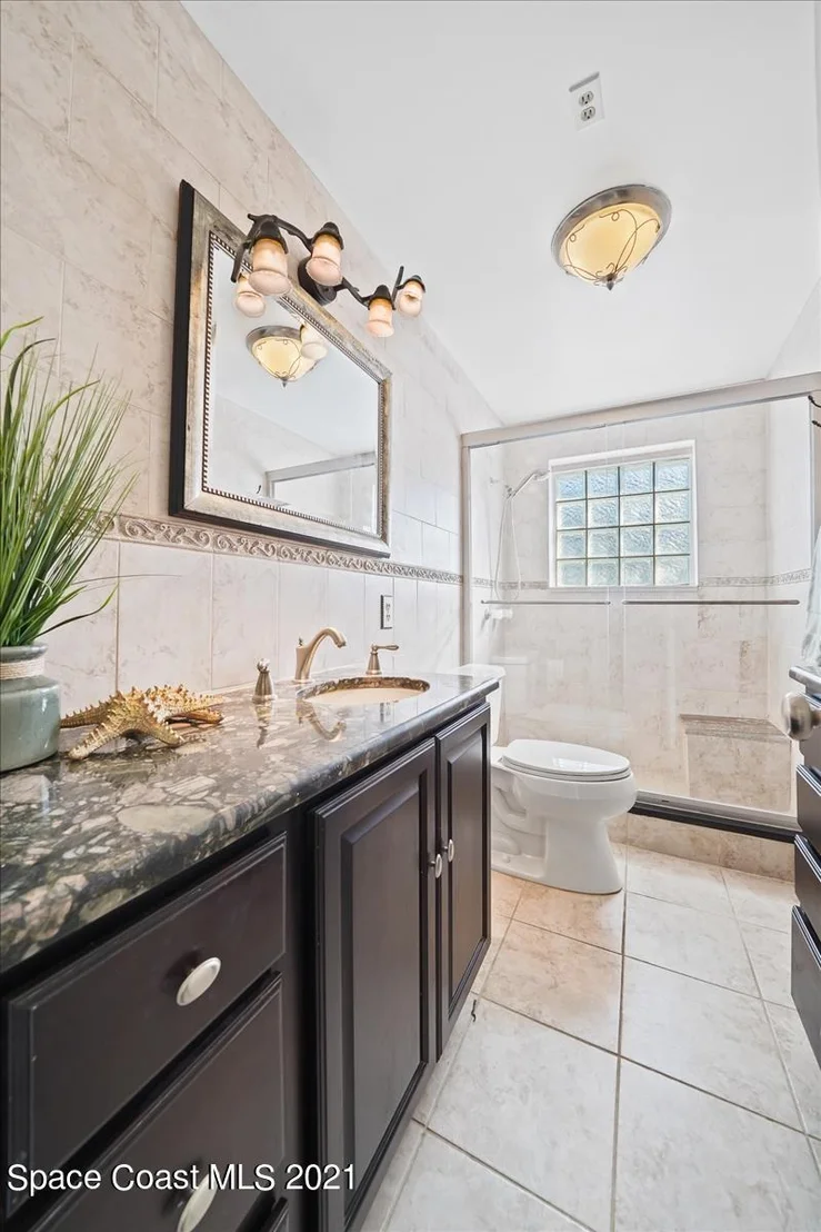 Photo of 445 Bahama Drive