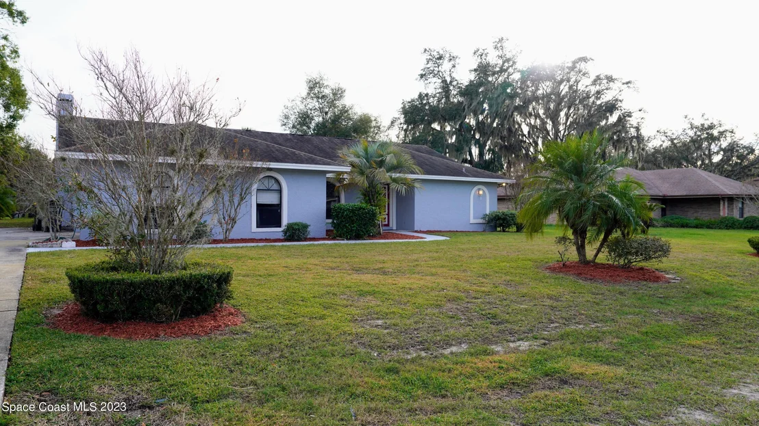 Photo of 1015 Timbergreen Drive