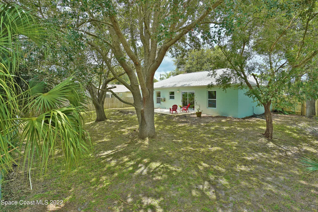 Photo of 6245 Chapman Street